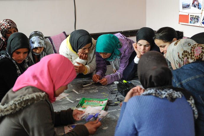 Help us buy SIM cards to enable girls' remote learning in rural Morocco during the shutdown
